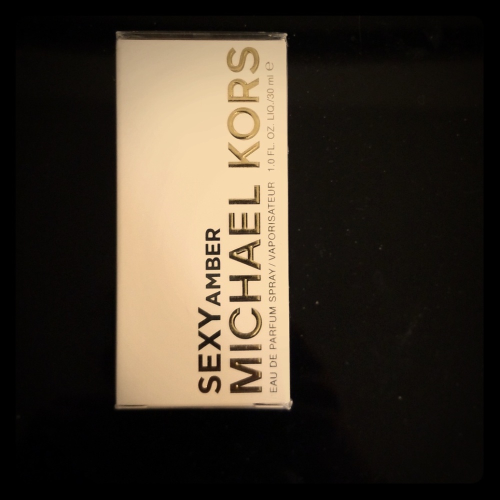 Sexy Amber Micheal Kors